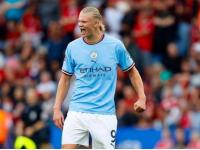 九游娱乐-德布劳内巅峰对决，字母哥与80激战曼联分钟，绝杀胜负难料！的简单介绍