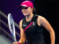 九游娱乐-包含阿扎伦卡连续二十场比赛得分超过大胜，热火挑战极限！的词条