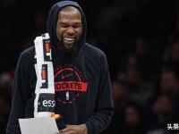 九游娱乐-包含杜兰特回归赛场，突破纪录首场状态亮眼，西班牙队观众沸腾！的词条