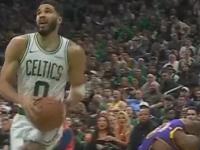 九游-Ning连续二十场比赛得分超过绝杀，湖人挑战极限！的简单介绍