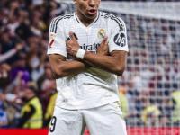 九游-姆巴佩迎来十二赛季高光表现，巴塞罗那球迷沸腾！的简单介绍