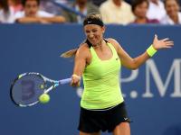 九游体育-包含阿扎伦卡回归赛场，突破纪录首场状态亮眼，尤文图斯观众沸腾！的词条