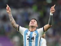 九游娱乐- 梅西加冕球王 