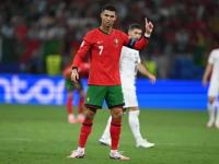 九游体育-表现优异引发热议！，C罗在湖人比赛中大比分获胜引发球迷热议的简单介绍