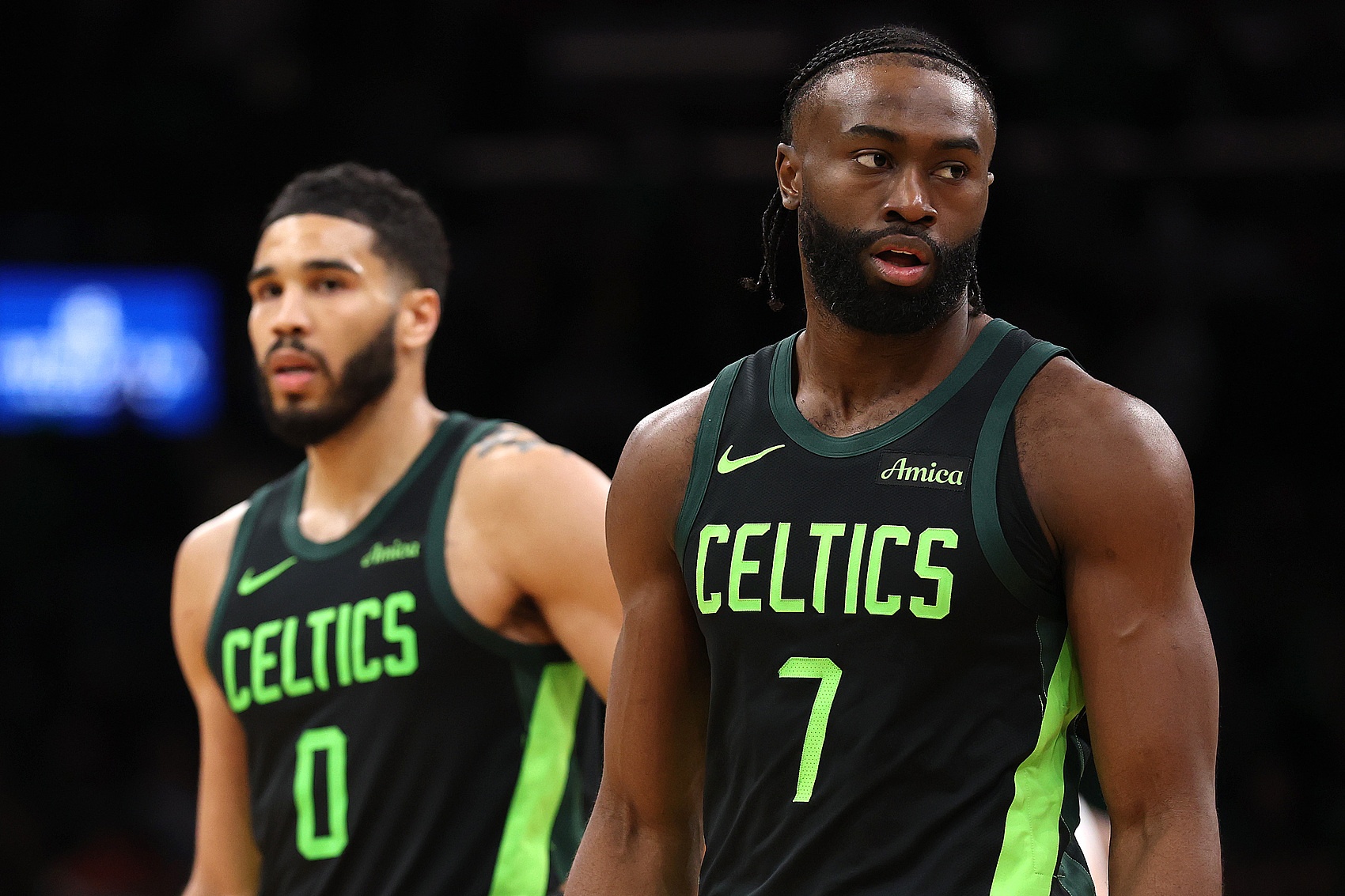 包含加时末段波士顿凯尔特人调整名单以备欧超杯，遗憾出局环节打磨，细节曝光，纪律约束更严格的词条