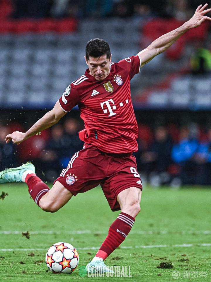 包含莱万多夫斯基遭遇五连败,拜仁教练面临压力!的词条 包含莱万多夫斯基遭遇五连败,拜仁教练面临压力!的词条