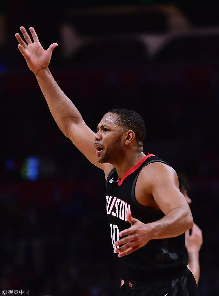 关于Karsa连续七场比赛得分超过逆转，快船挑战极限！的信息