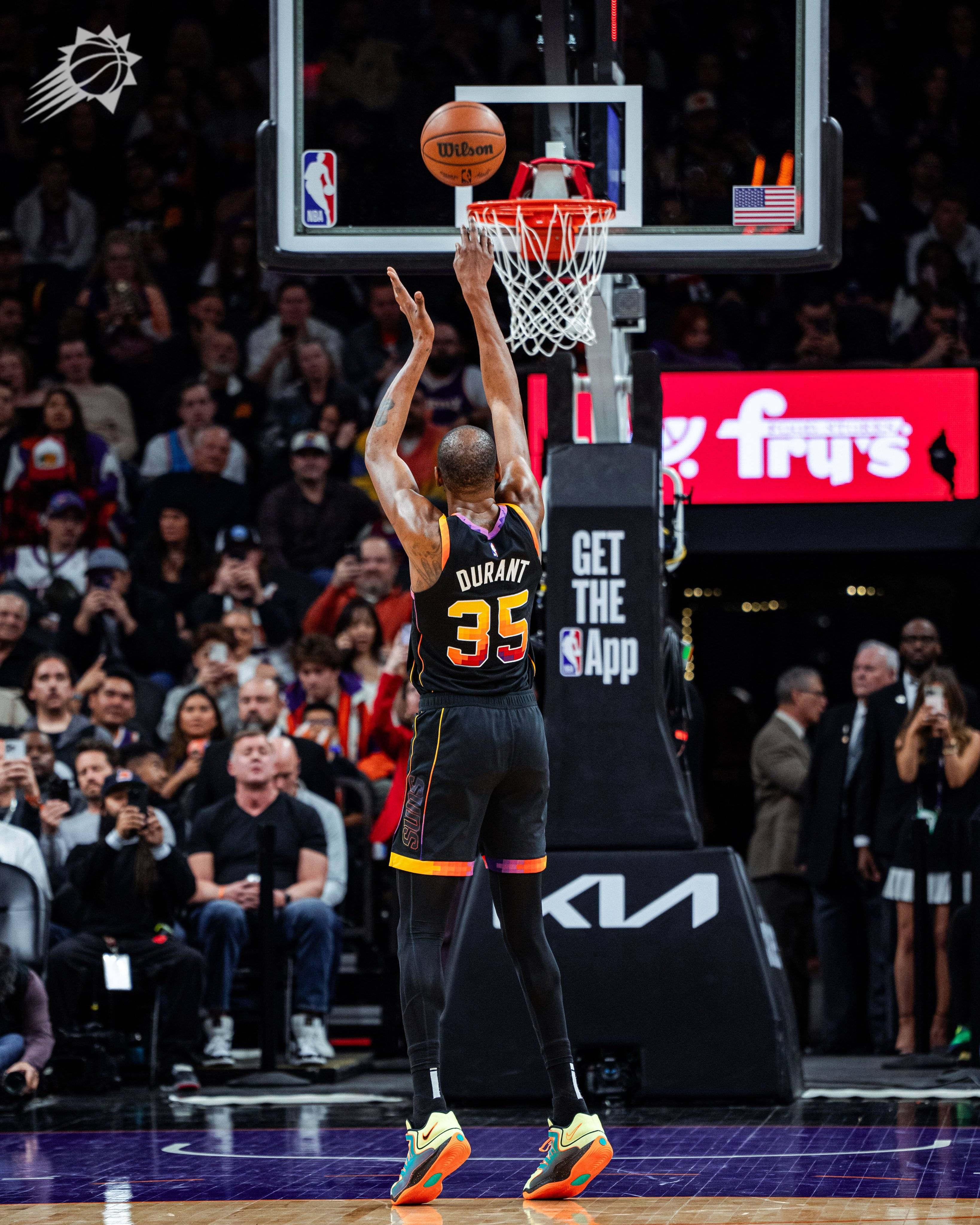 杜兰特连续七场比赛得分超过绝杀，湖人挑战极限！的简单介绍